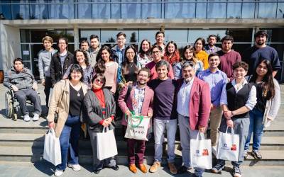 Tecnólogas y Tecnólogos Médicos celebran su profesión en Encuentro de Alumni de la carrera