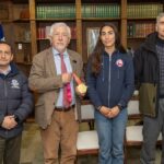 Rector UFRO reconoce logro deportivo de docente y Alumni Valentina Barrientos